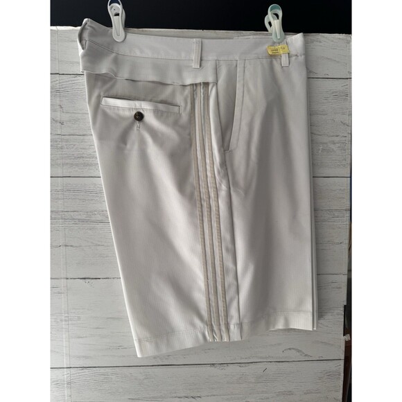 Adidas Golf Shorts ClimaCool Light Beige/White Performance Athletic Sz 36 Mens - Picture 2 of 9